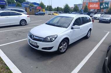 Универсал Opel Astra 2008 в Бородянке