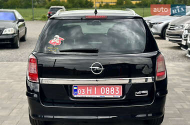 Універсал Opel Astra 2010 в 