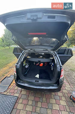 Универсал Opel Astra 2011 в 