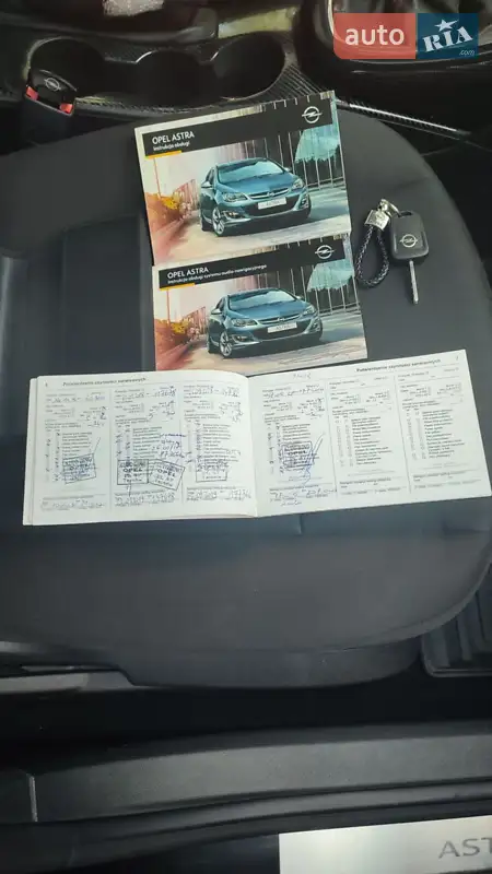 Седан Opel Astra 2015 в Житомирі документ