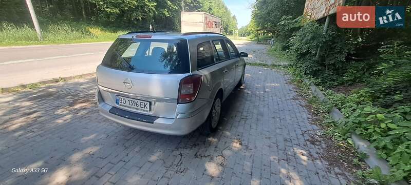 Универсал Opel Astra 2007 в Покровском