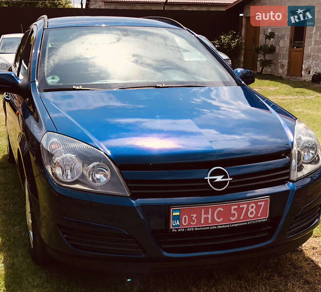 Универсал Opel Astra 2005 в Тернополе