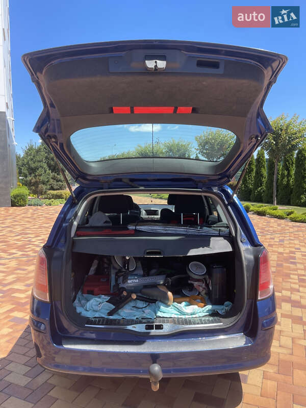 Универсал Opel Astra 2005 в Виннице