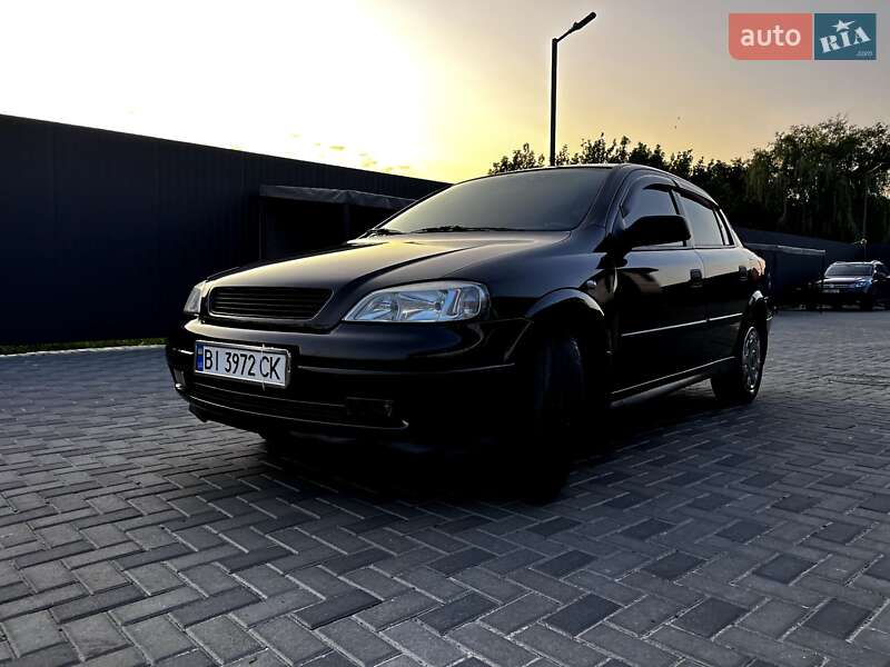 Седан Opel Astra 2008 в Полтаві