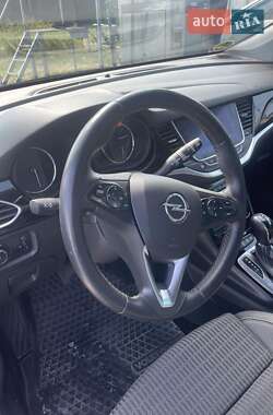 Универсал Opel Astra 2020 в 