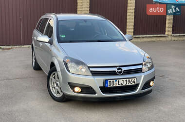 Универсал Opel Astra 2007 в Христиновке