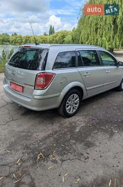 Универсал Opel Astra 2009 в 