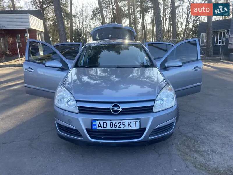 Хетчбек Opel Astra 2004 в Вінниці