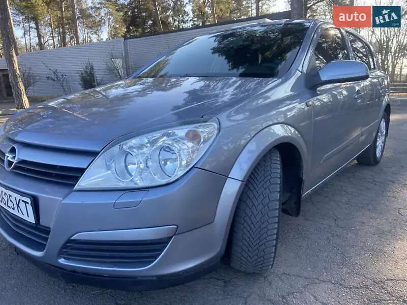 Хетчбек Opel Astra 2004 в Вінниці