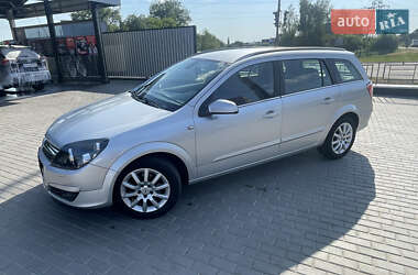 Универсал Opel Astra 2004 в 