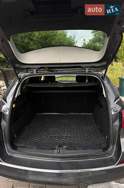 Универсал Opel Astra 2012 в 