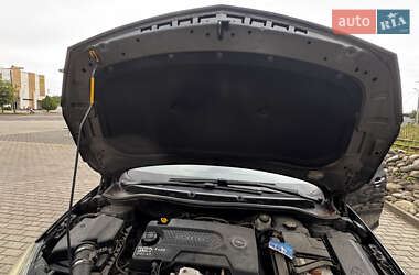 Универсал Opel Astra 2012 в 