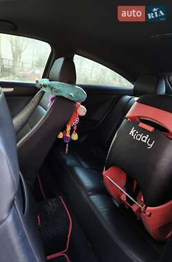 Купе Opel Astra 2007 в 