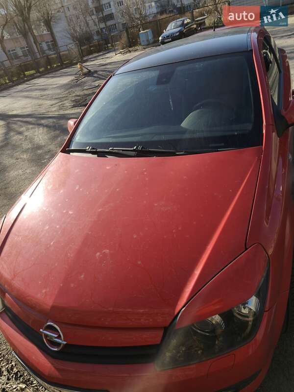 Купе Opel Astra 2007 в Каменском