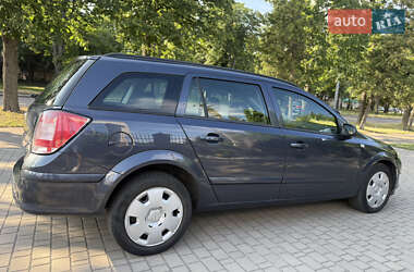 Универсал Opel Astra 2007 в 