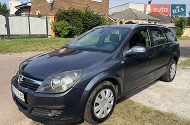 Универсал Opel Astra 2006 в Чернигове
