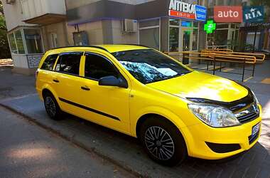 Універсал Opel Astra 2008 в Миколаєві