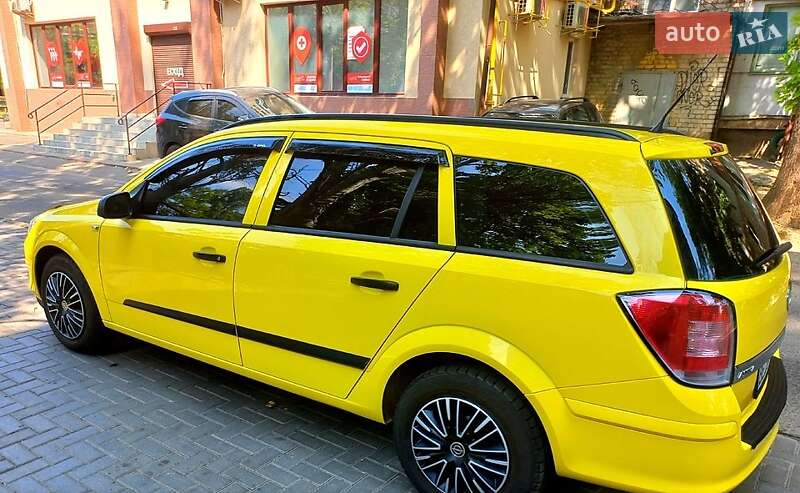 Универсал Opel Astra 2008 в Николаеве