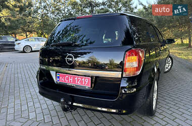 Универсал Opel Astra 2008 в 