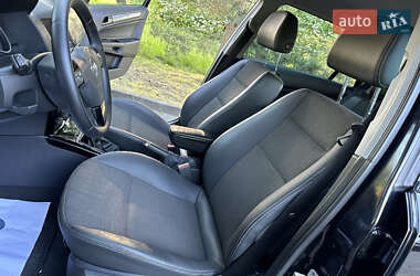 Универсал Opel Astra 2008 в 