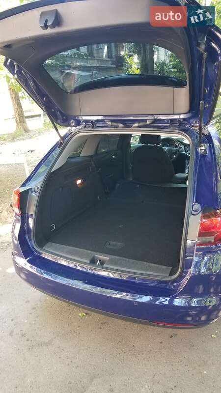 Универсал Opel Astra 2017 в Одессе