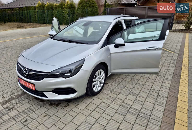 Универсал Opel Astra 2020 в Кропивницком
