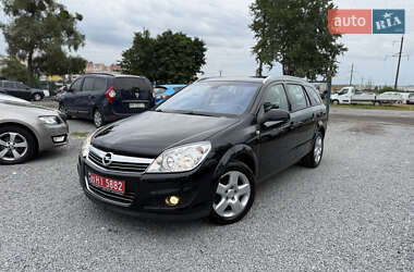 Универсал Opel Astra 2007 в Ровно