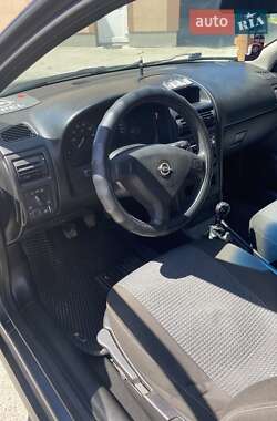 Седан Opel Astra 2007 в 
