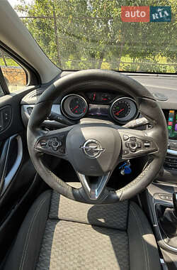 Универсал Opel Astra 2016 в 