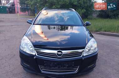 Універсал Opel Astra 2008 в Житомирі