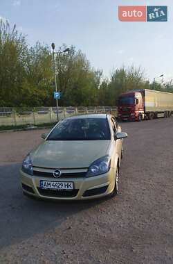 Хетчбек Opel Astra 2005 в Житомирі