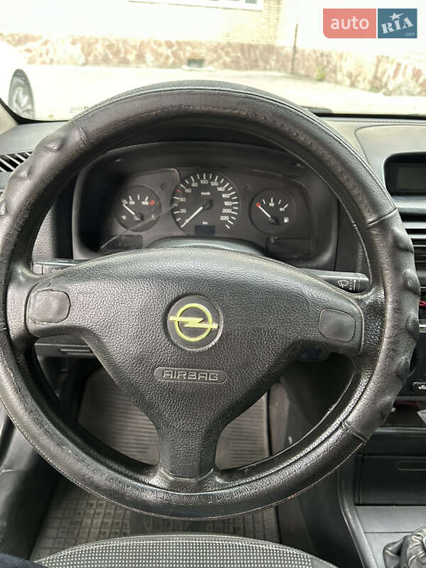 Универсал Opel Astra 2000 в Львове