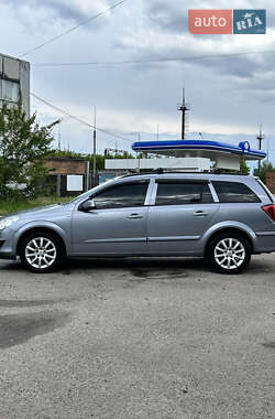 Универсал Opel Astra 2008 в 