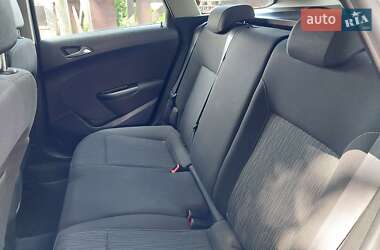Универсал Opel Astra 2015 в 