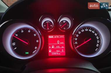 Универсал Opel Astra 2015 в 