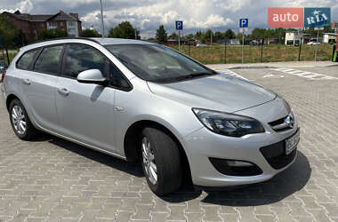 Универсал Opel Astra 2015 в 