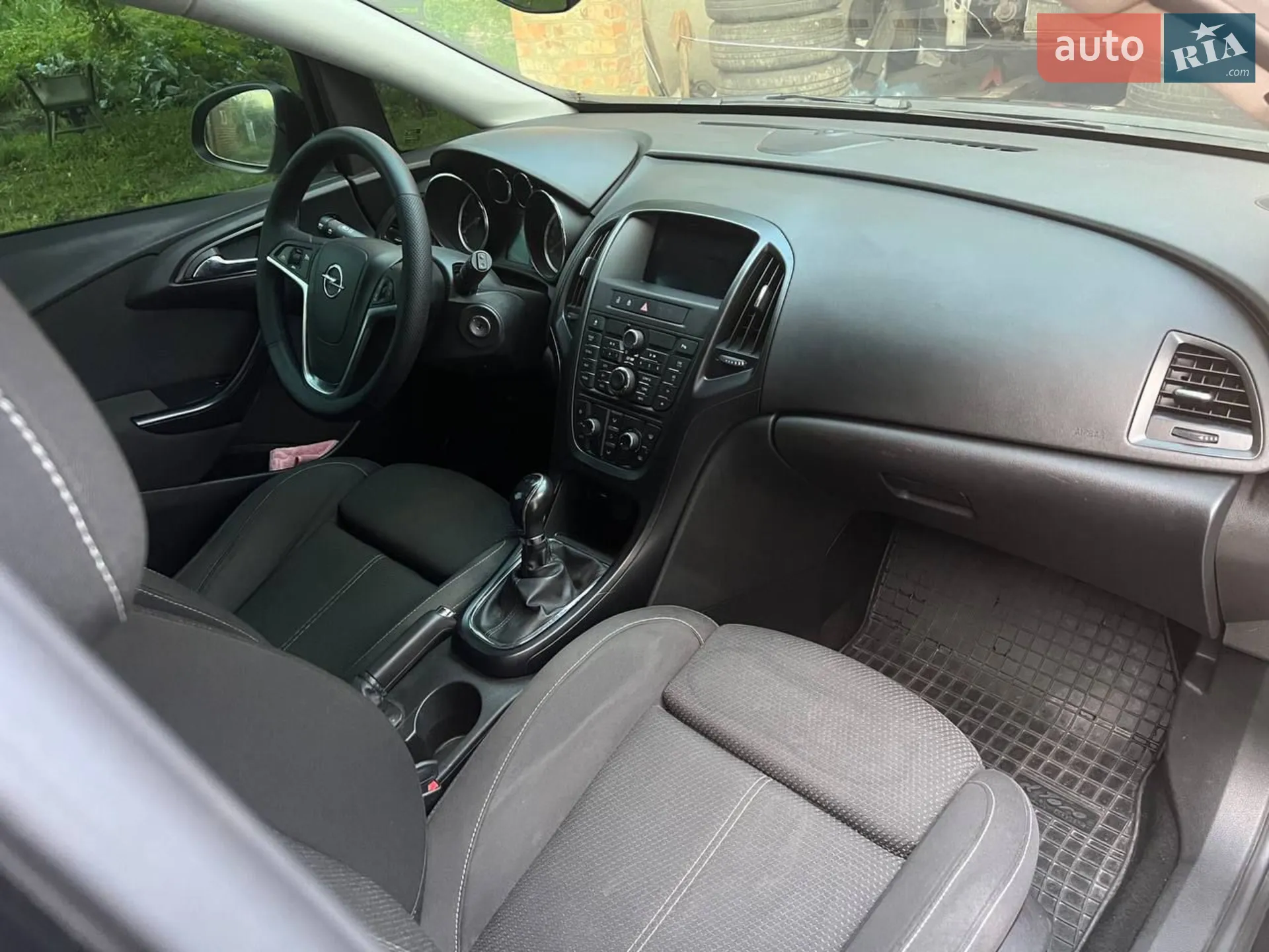 2011 Opel Astra - мініатюра 8