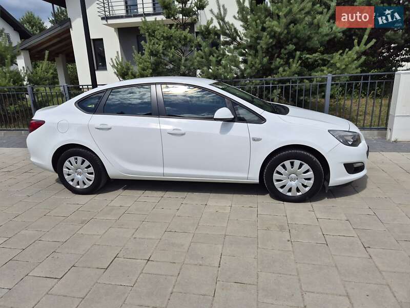 Opel Astra 2017