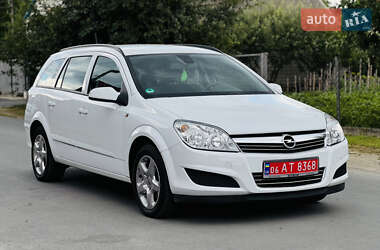 Универсал Opel Astra 2008 в 