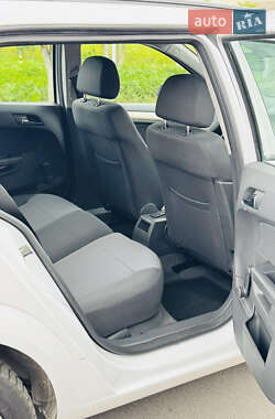Универсал Opel Astra 2008 в 