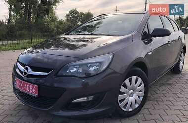 Універсал Opel Astra 2012 в Чернівцях