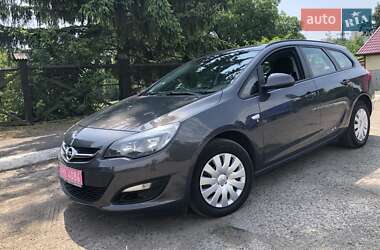 Универсал Opel Astra 2012 в 