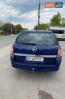 Универсал Opel Astra 2006 в 