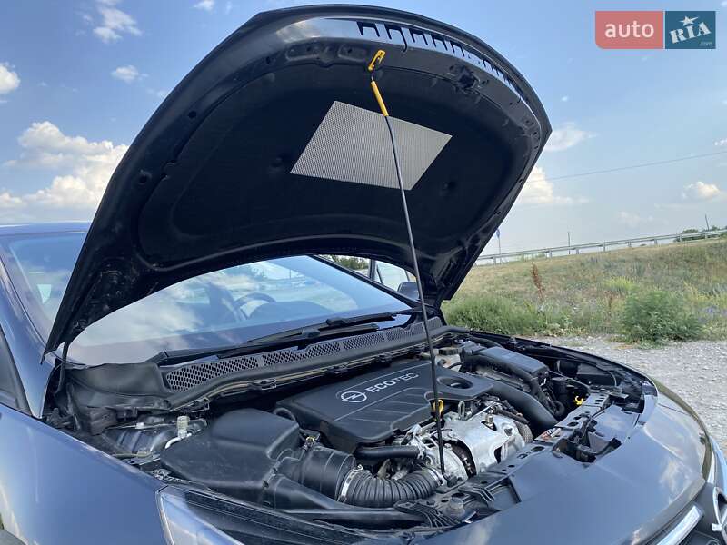 Универсал Opel Astra 2016 в Каменском