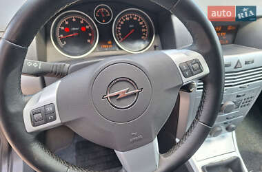 Универсал Opel Astra 2009 в 