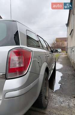 Универсал Opel Astra 2008 в 