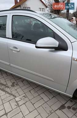 Универсал Opel Astra 2008 в 