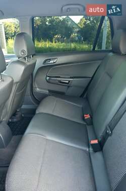 Универсал Opel Astra 2008 в 