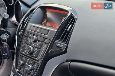Универсал Opel Astra 2015 в 