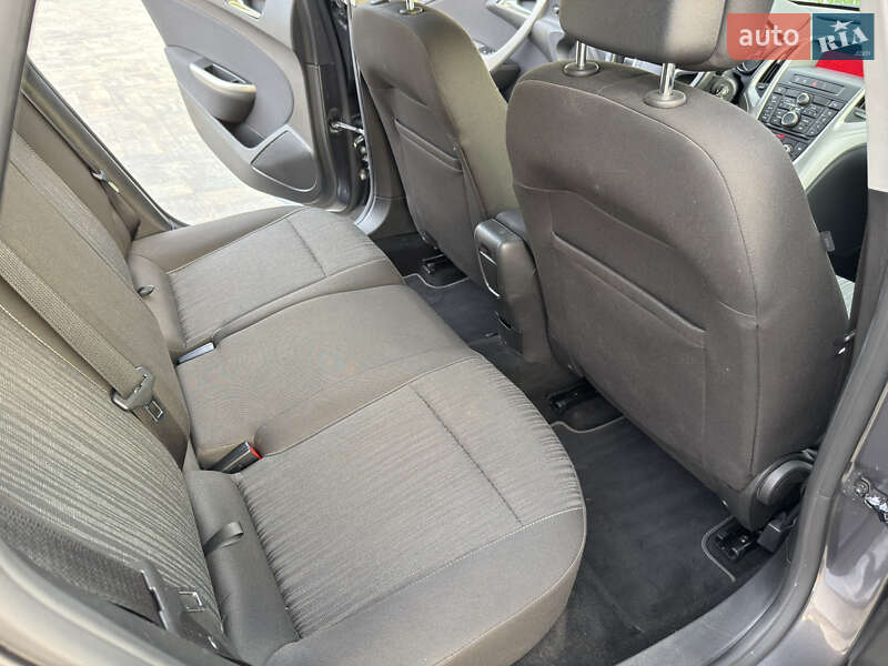 Універсал Opel Astra 2011 в Луцьку фото 26 Універсал Opel Astra 2011 в Луцьку